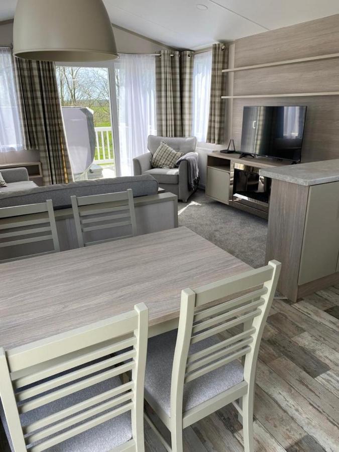 Luxury Holiday Home Sleeps 6 Pet Friendly St Austell Exteriör bild